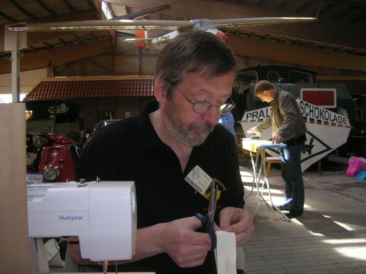 Historical Kite Workshop 2010