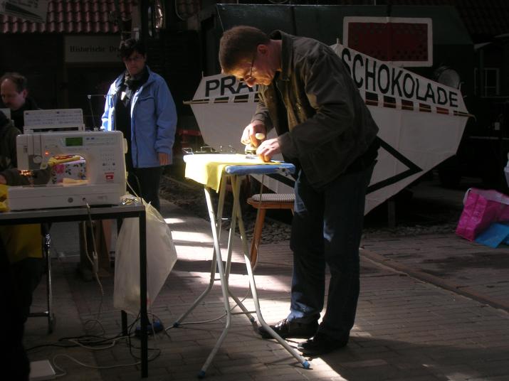 Historical Kite Workshop 2010