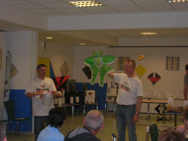 Historical Kite Workshop 2010
