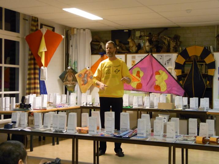 Historical Kite Workshop 2011